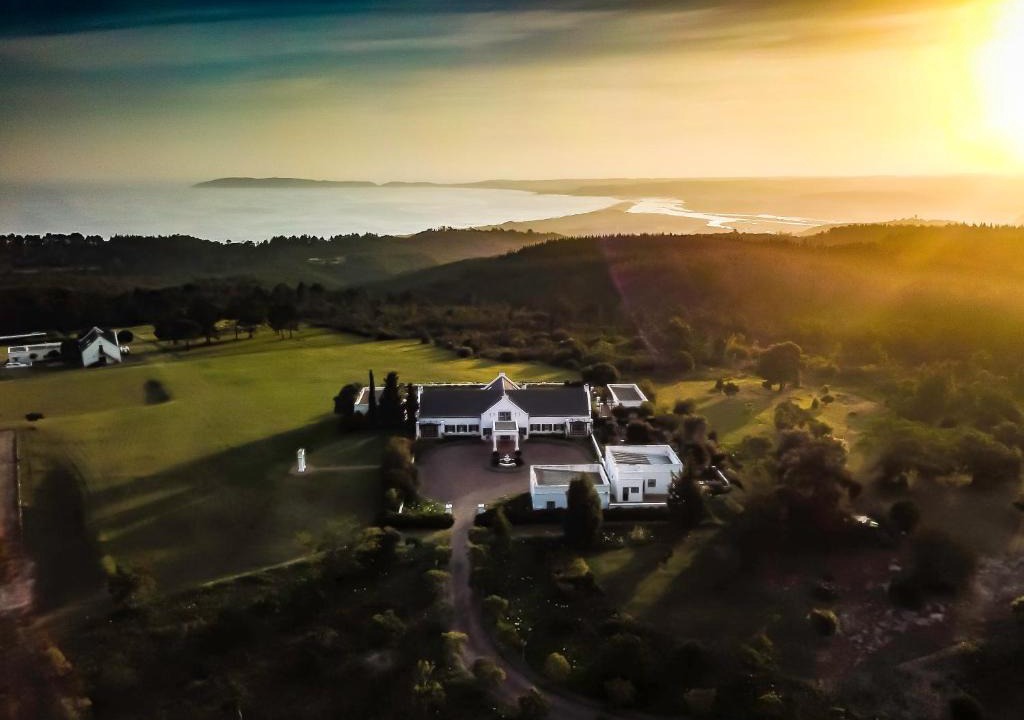 Keurboomstrand Villa | Greenhill Farm Manor House Plettenberg Bay - Private House Sleeps 8