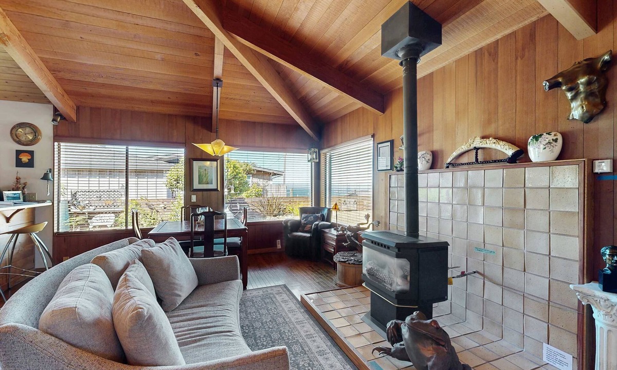 Gualala House | Gualala 1BR + loft home with partial ocean views — walk to town
