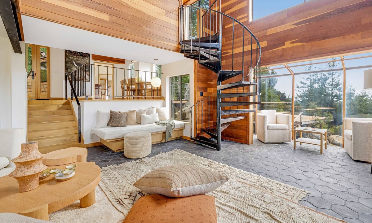 Gualala House | Gualala 2BR home with ocean views & redwood canopy near Anchor Bay