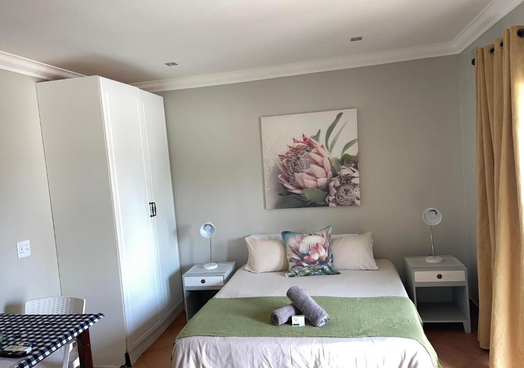 Ballito Apartment | Guest house on Gillian Unit 3