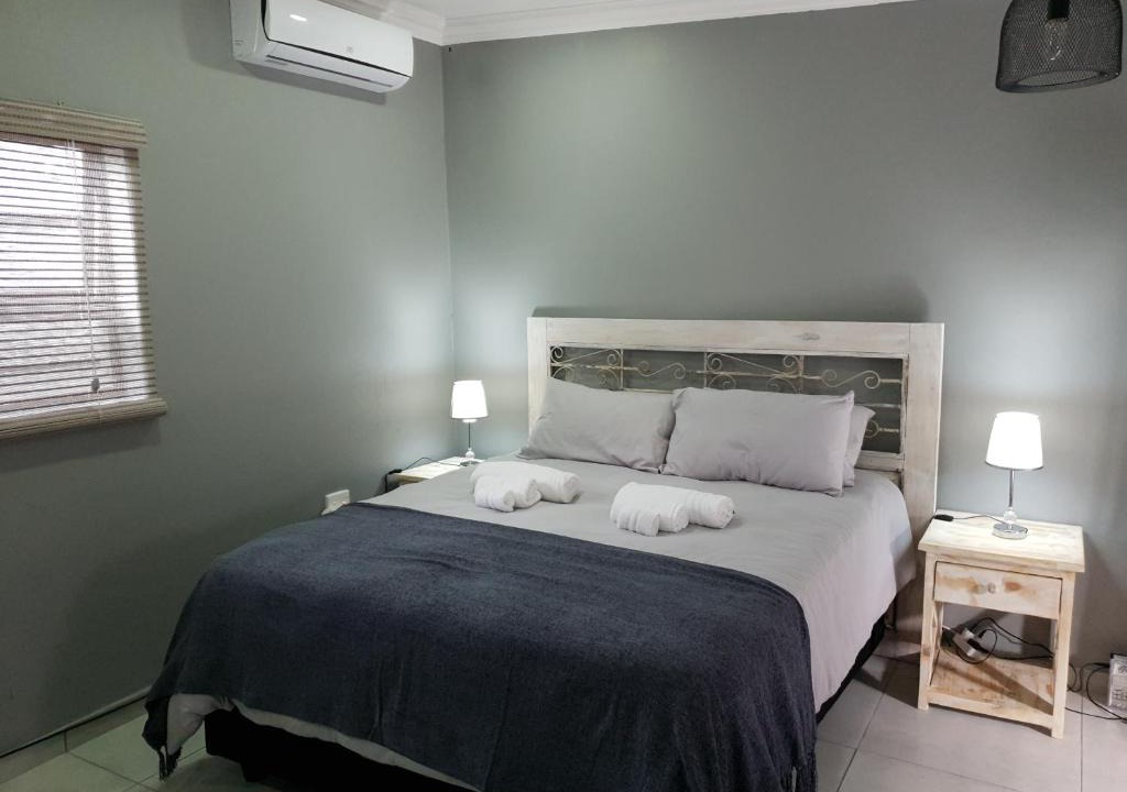 Benoni House | Haleys Guest House