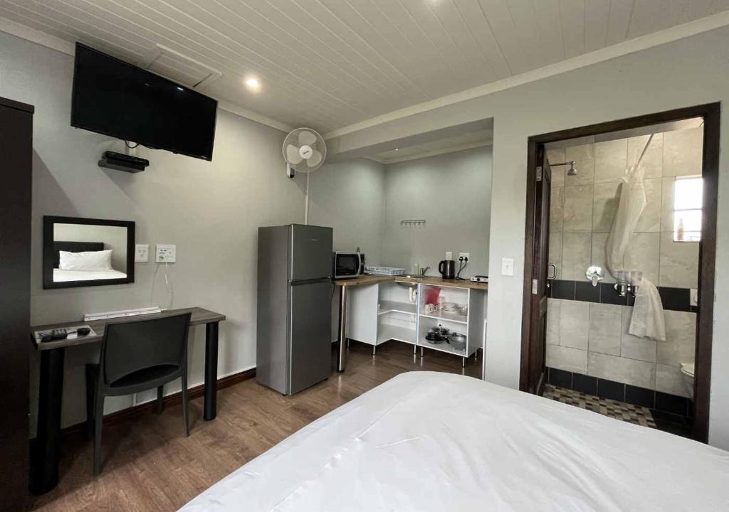 White River House | Halleria Self Catering