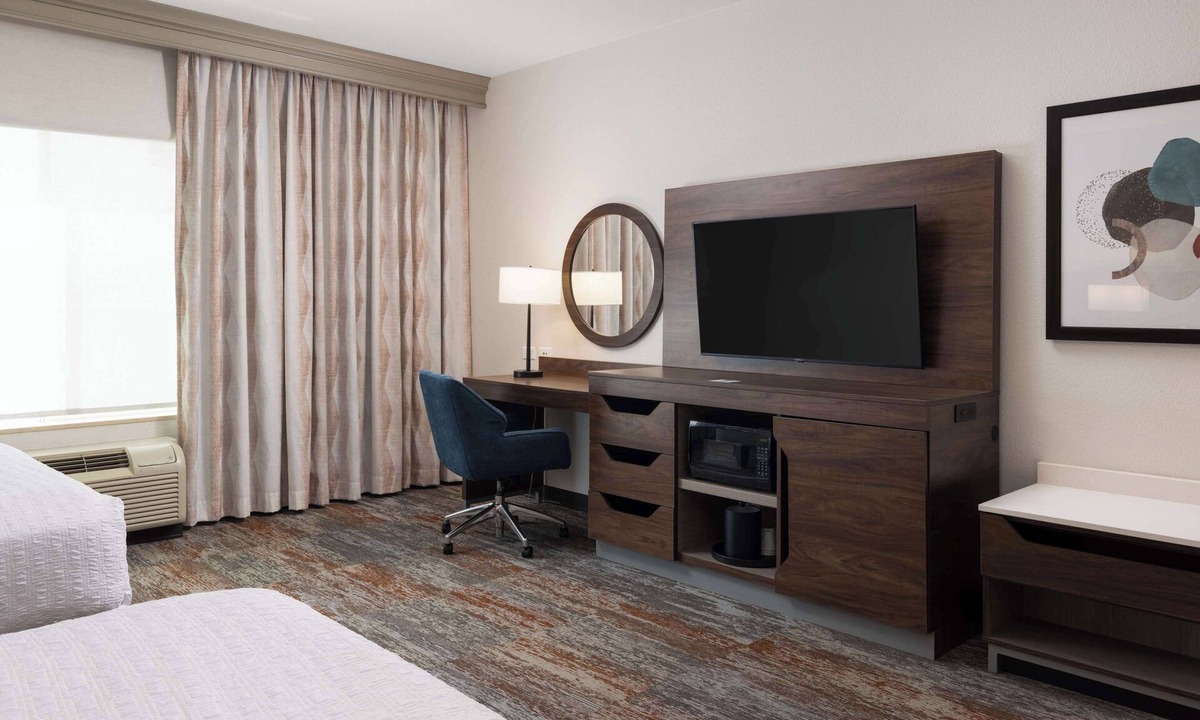 Yuba City Hotel | Hampton Inn & Suites Yuba City