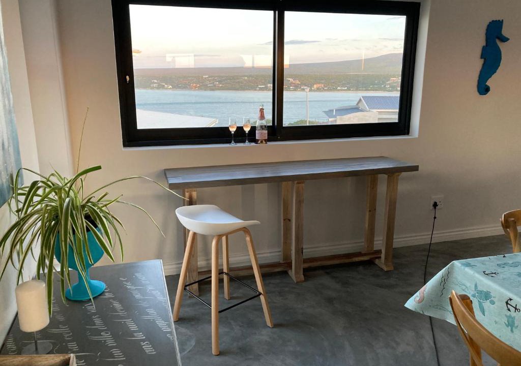 Port Beaufort House | Happy Days Holiday Home