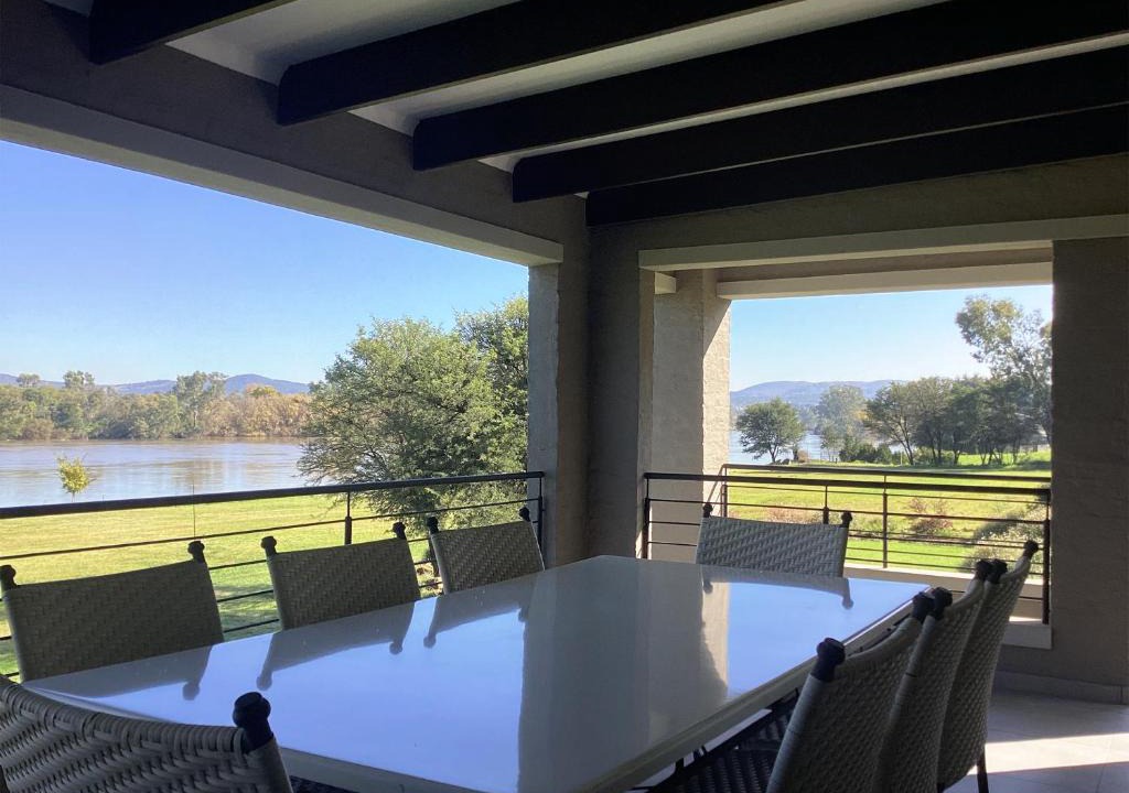 Parys Villa | Harpy Haven