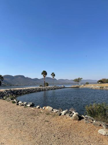 Hartbeespoort Apartment | Hartbeespoort Dam Getaway Home