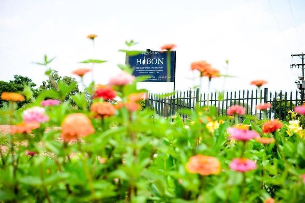 Magaliesberg Hotel | Hibon Lodge