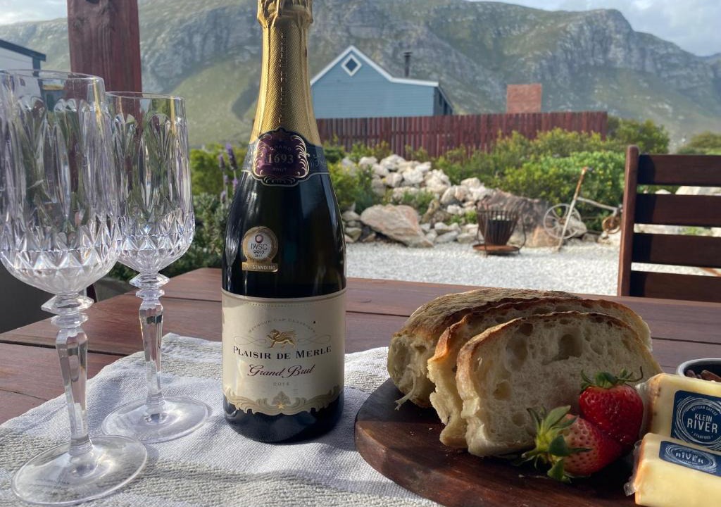 Betty's Bay Apartment | Hidden Stream Cottage