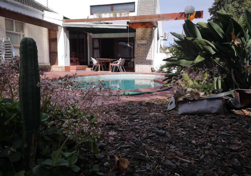 Flamingo Vlei House | Home away from home, friendly hosts