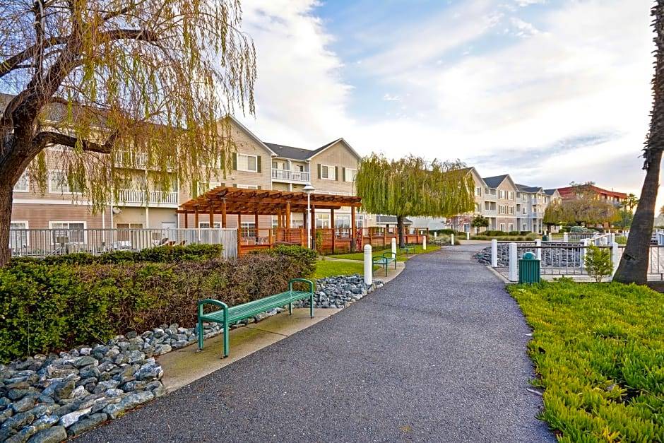 East Peralta Hotel | Homewood Suites by Hilton Oakland-Waterfront