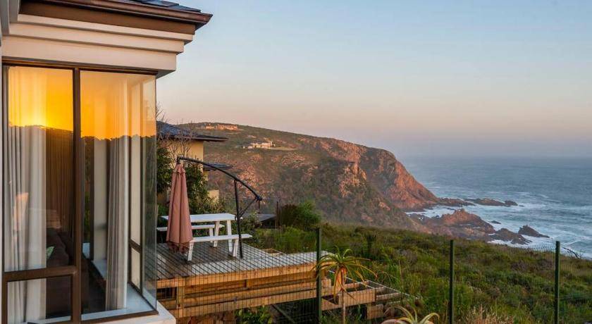 Knysna House | House ∙ 2 bedrooms ∙ 4 guests