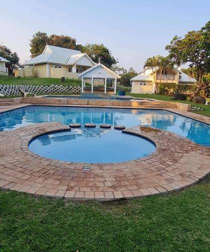 Port Edward House | House ∙ 4 bedrooms ∙ 12 guests
