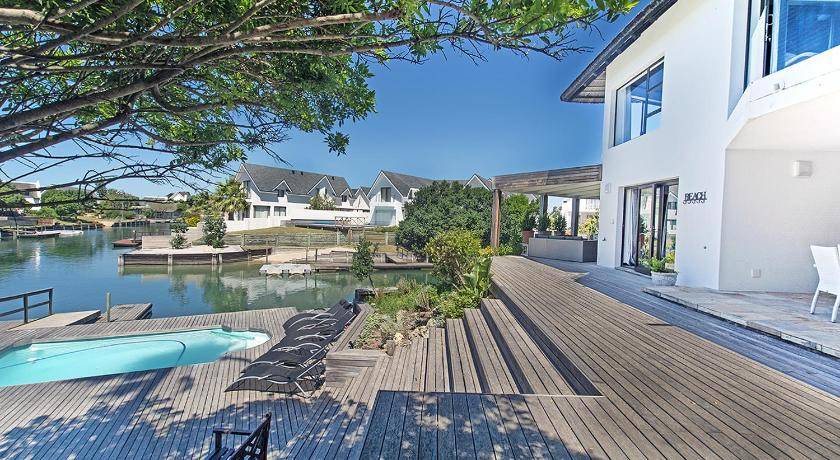 Saint Francis Bay House | House ∙ 5 bedrooms ∙ 10 guests