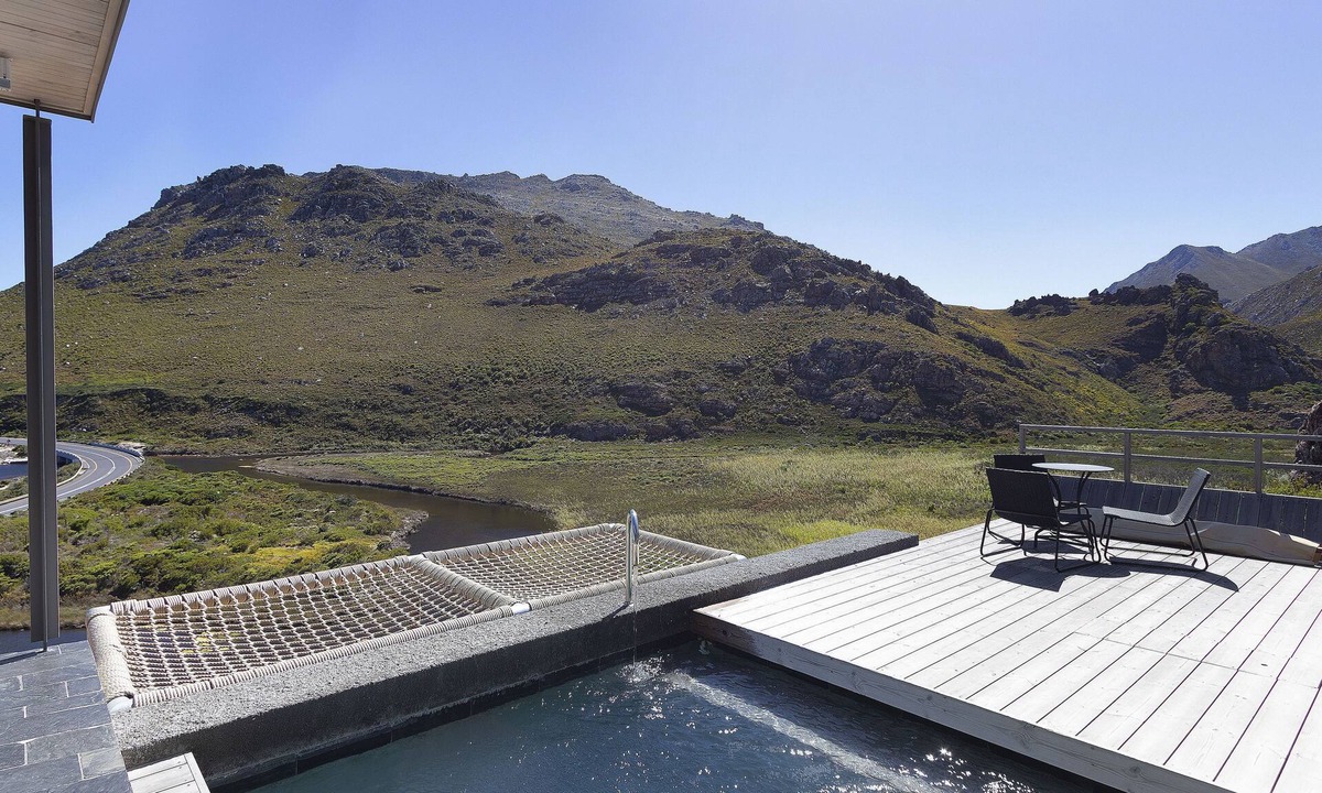 Rooiels House | Hytte Riverview - Two Bedroom House, Sleeps 4