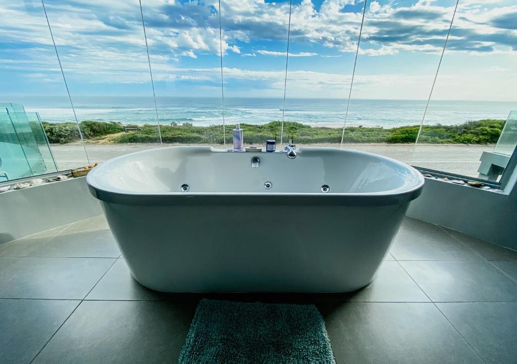 Wilderness Beach Bed & Breakfast | Ibitshi Beach Lodge Wilderness