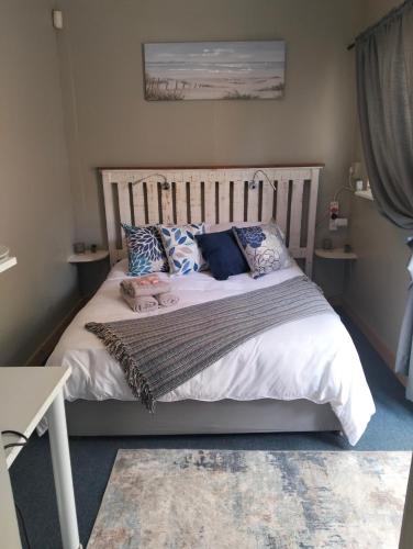 Gordon's Bay Apartment | Impletio