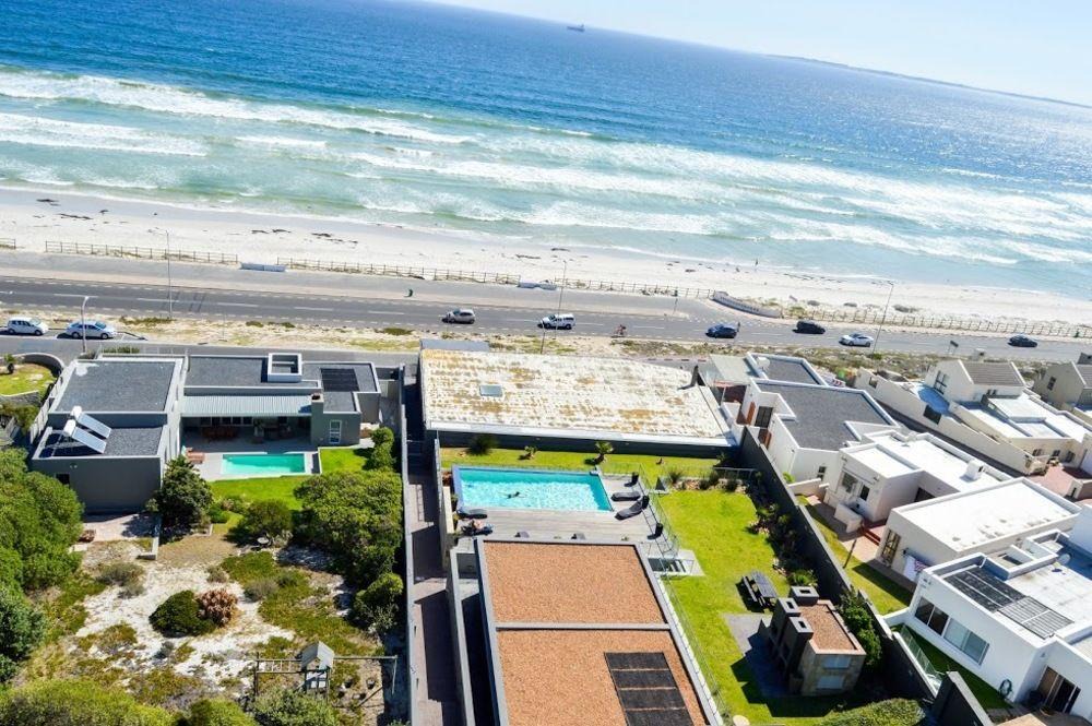 Bloubergstrand Hotel | Infinity Self-Catering Apartments