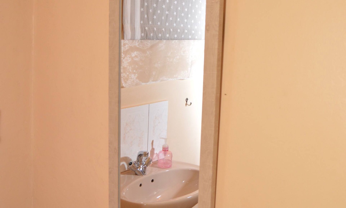 Montclair House | Iqhayiya Guest House location