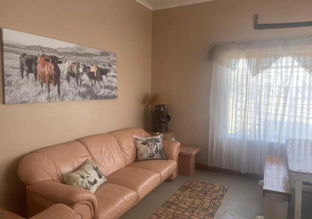 Thembelihle House | JanRI Gasteplaas