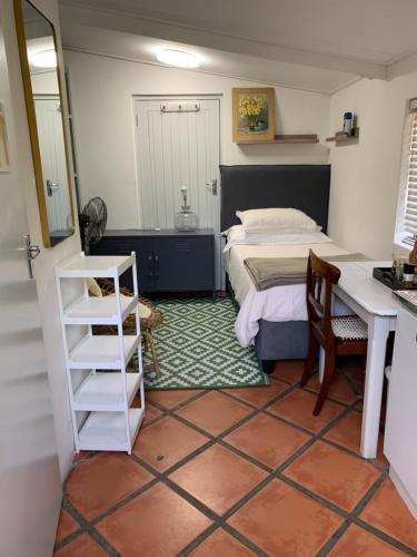 Stellenbosch Apartment | Just a Bed