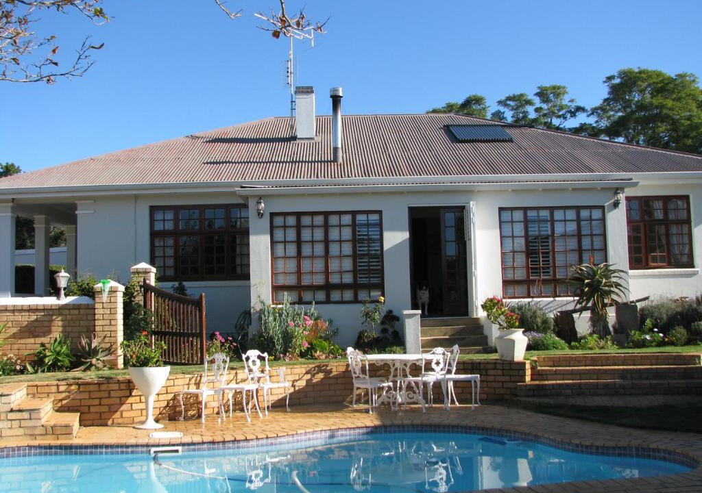 Grahamstown Bed & Breakfast | Kaiser's B&B