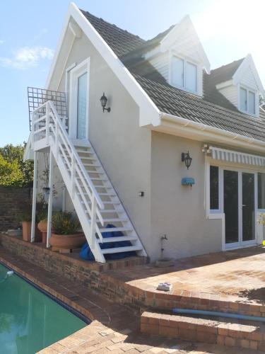Bergvliet House | Karsen residence