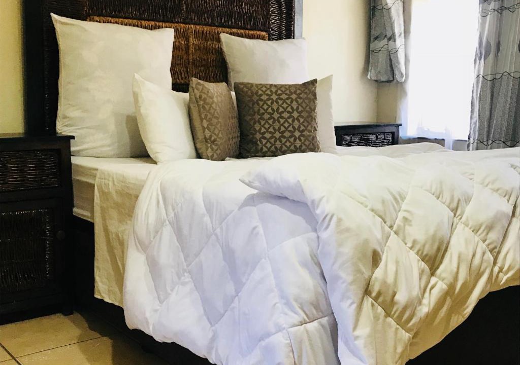 Secunda House | Kaste Guesthouse Secunda
