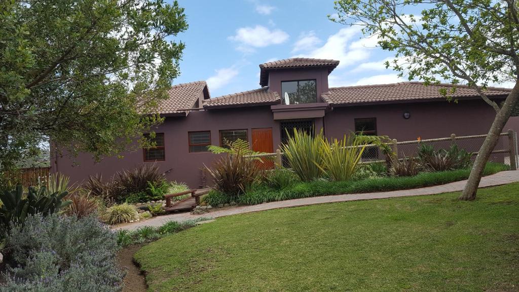 Wilderness House | Kaya Cabhozi at 306-on-HeightsRoad