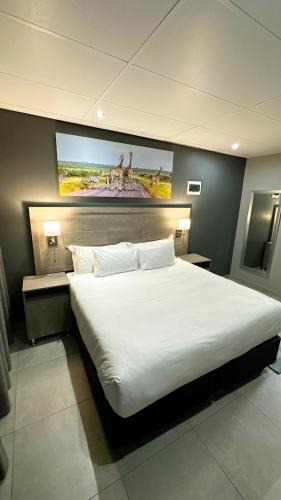 Secunda Hotel | Khayalami Hotel - Secunda