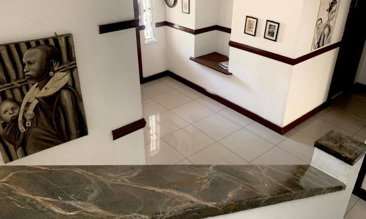 Muckleneuk House | Khayamnandi Leisure Suites