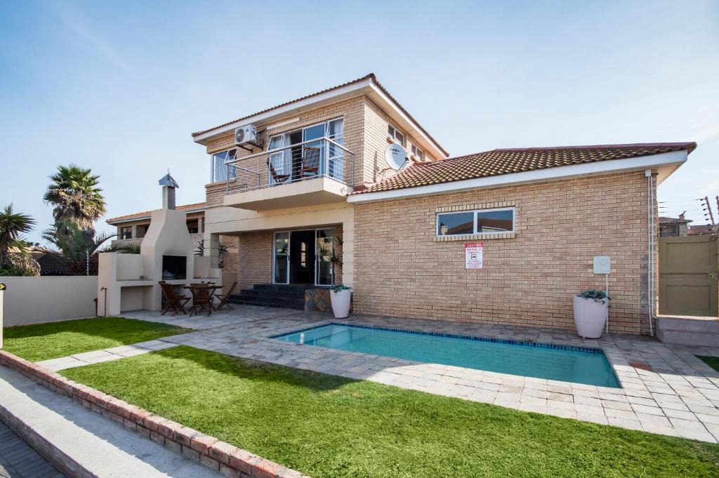 Bluewater Bay House | King Guest Lodge