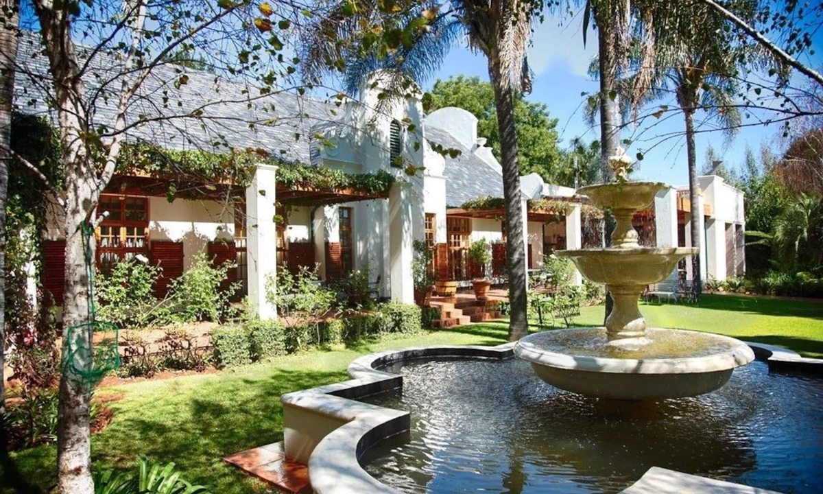 Weltevredenpark House | Kleine Constantia
