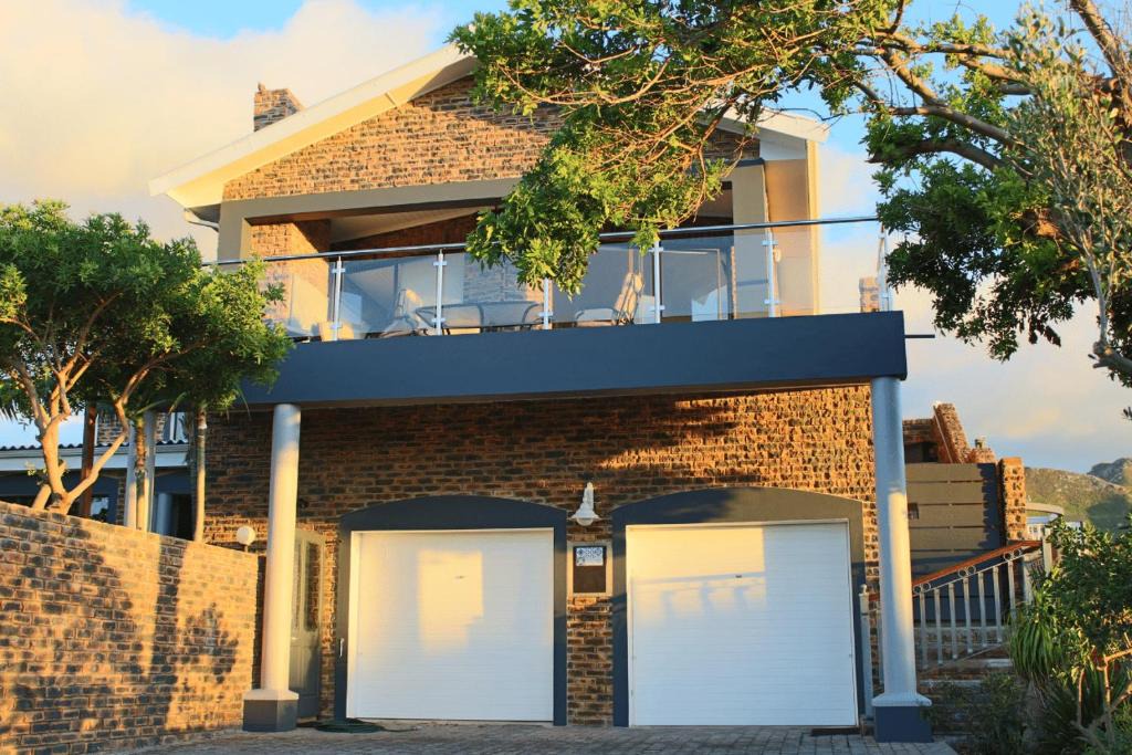 Kleinmond House | Kleinmond - Fairview on First