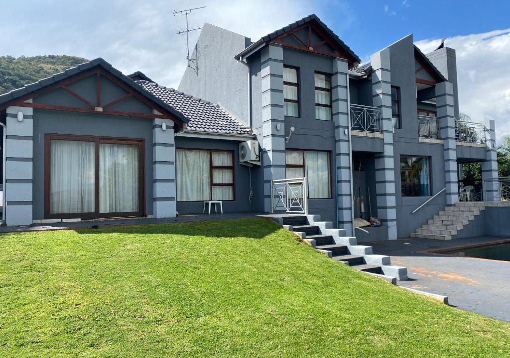 Hartbeespoort House | Kosmos Ridge