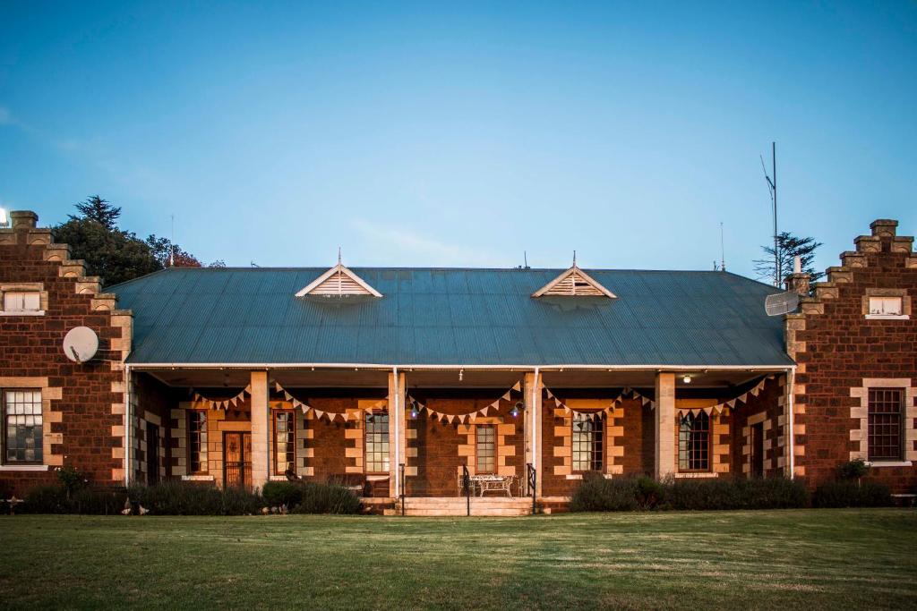 Msukaligwa Bed & Breakfast | Kralinbergh Estate Guesthouse