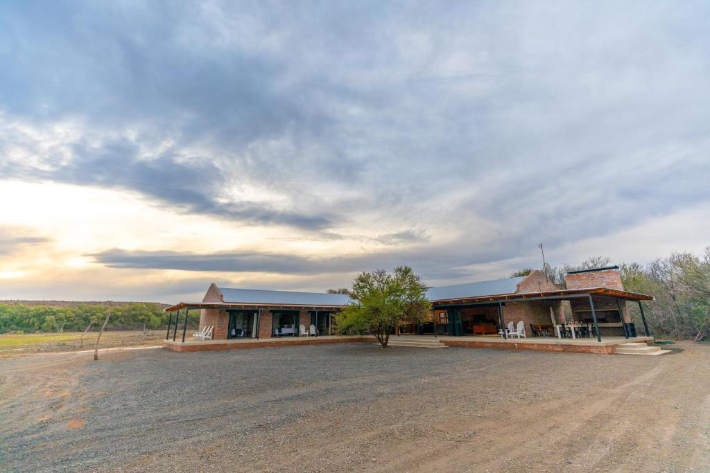 Camdeboo House | Kransplaas - Nyala Lodge