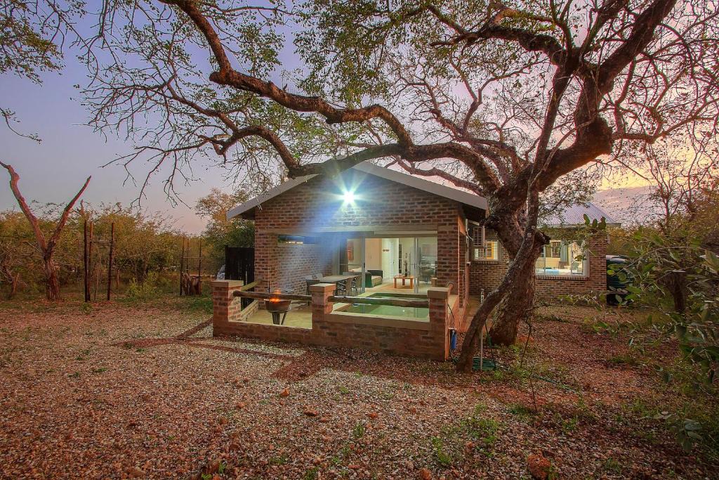 Marloth Park House | Kruger's Retreat House & Kruger's Rest Studio