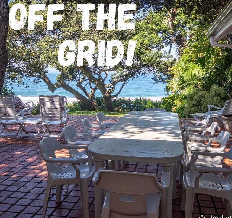 Selection Beach House | Kwa Thibi Cottage Sleeps 14-with inverter