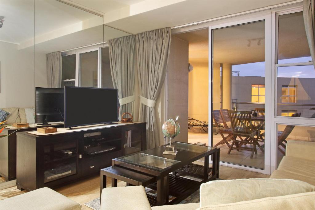 Lagoon Beach Apartment | Lagoon Beach 219 by HostAgents
