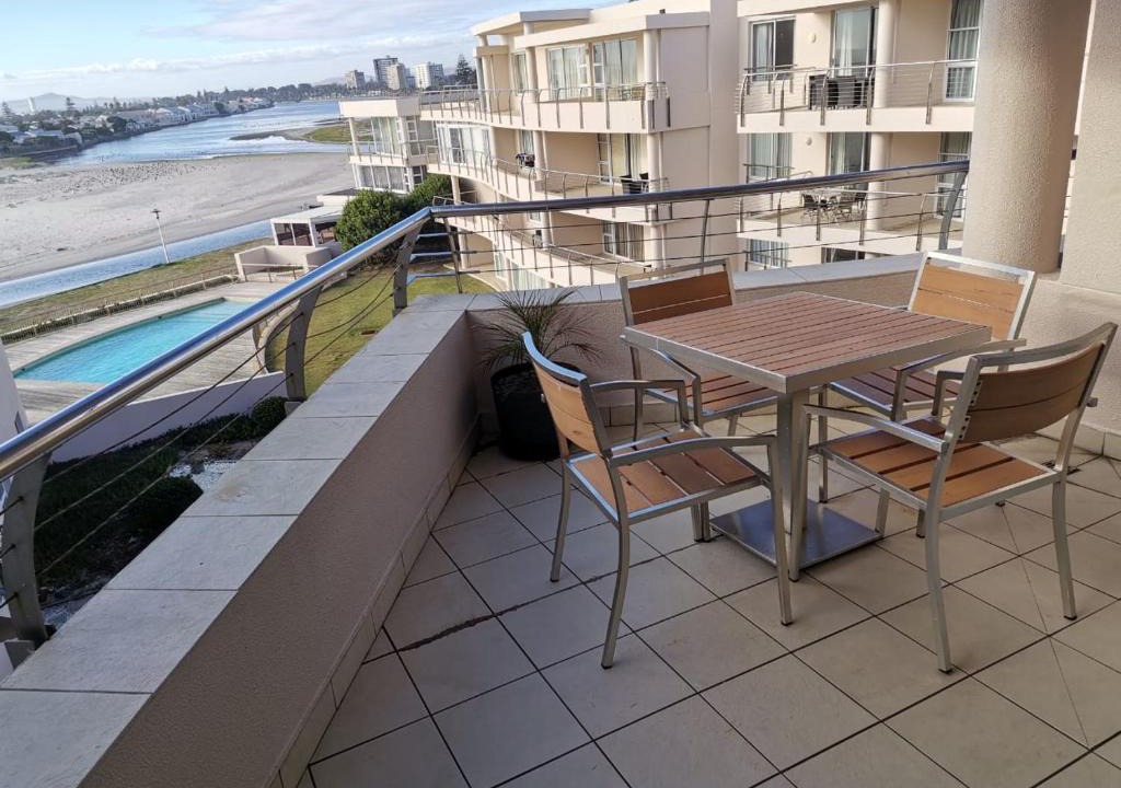 Lagoon Beach Apartment | Lagoon Beach Apartment 309