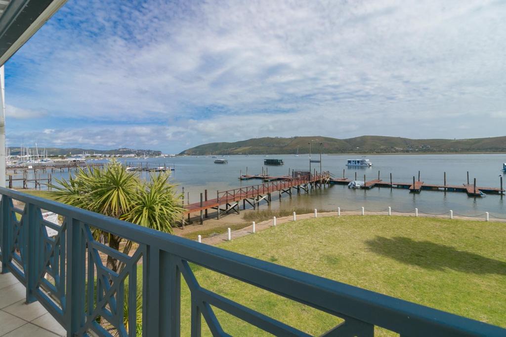 Knysna Central Apartment | Laguna Grove 10