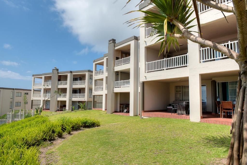 Margate Apartment | Laguna la Crete 102