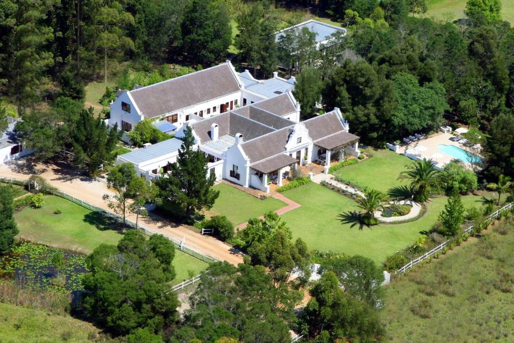 Buffalo Hills Game Reserve Hotel | Lairds Lodge Country Estate