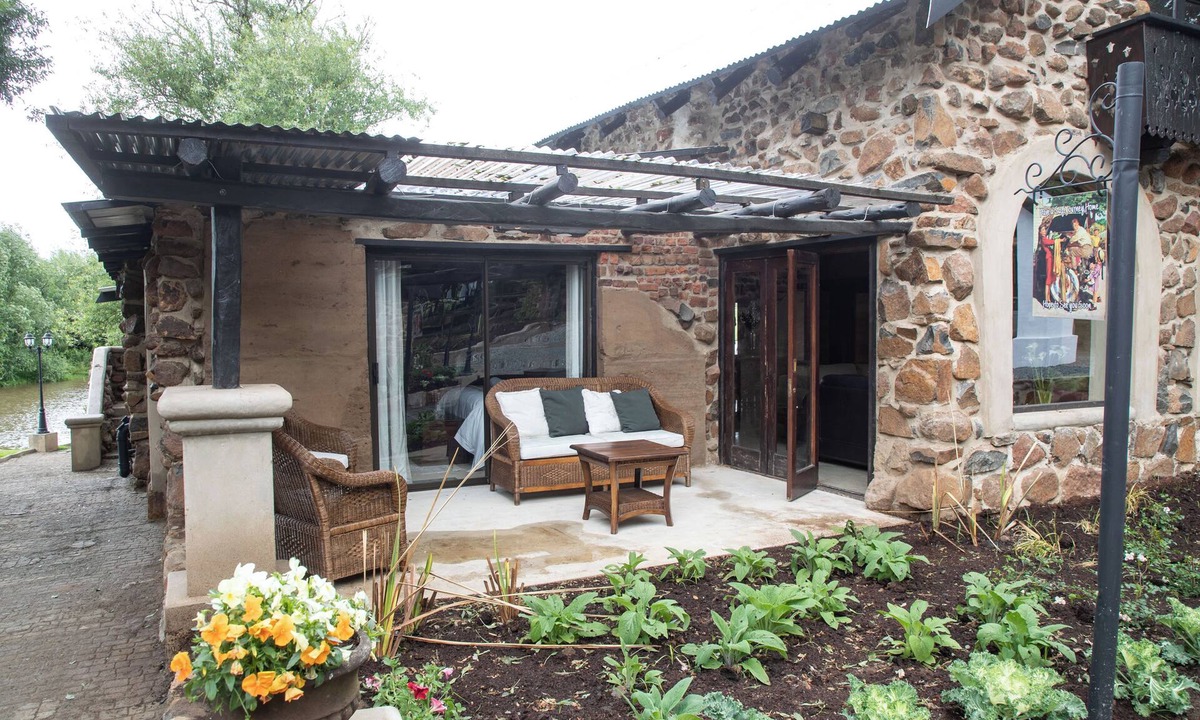 Greater Kokstad Other | Lake Villa Room 14