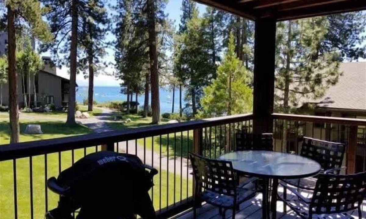 Brockway House | Lakefront Condo in Kings Beach- #12