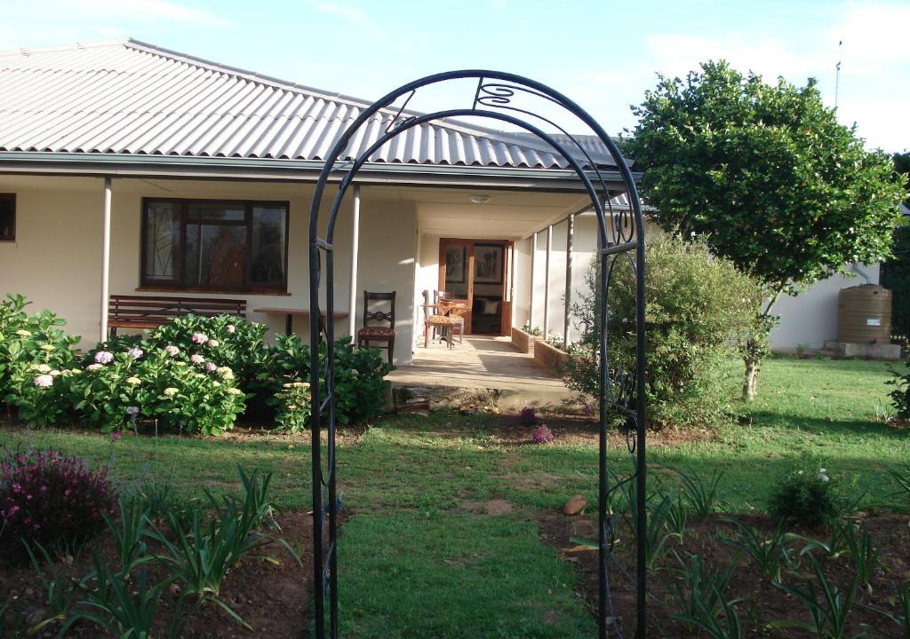 Riversdale House | Lalani B&B/Self catering Cottages