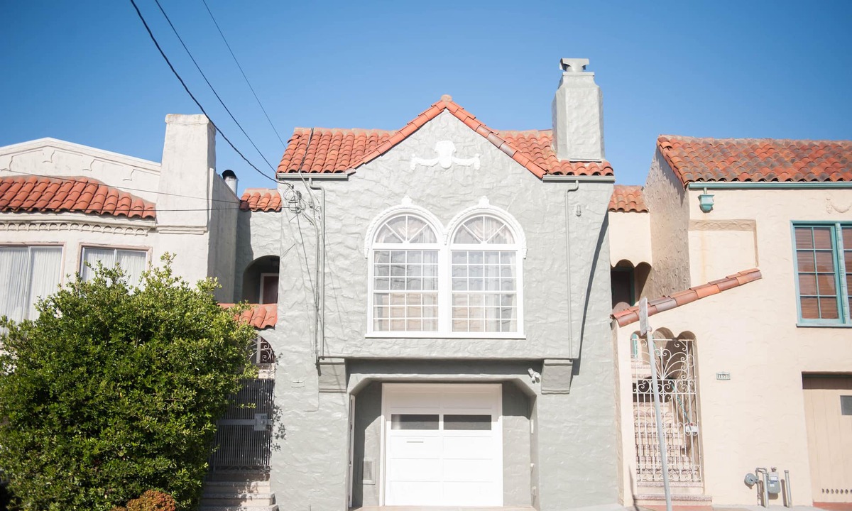 Outer Sunset House | Large 5 Bedroom House! 2 Baths with free parking & view! near Golden Gate Park