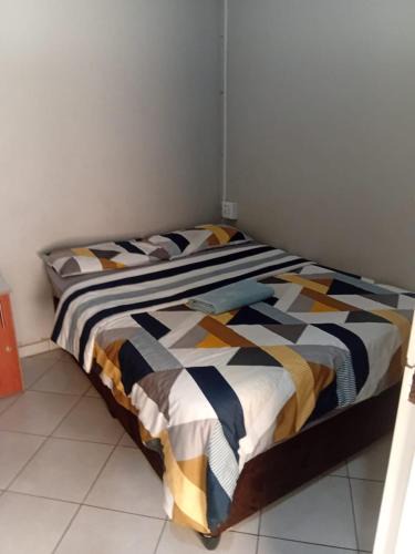 Pretoria West Hotel | Las Palmas Day & Night Guest House