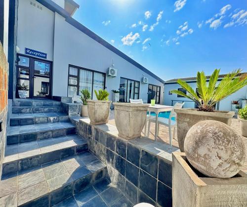 Guesthouse | Bluewater Bay
