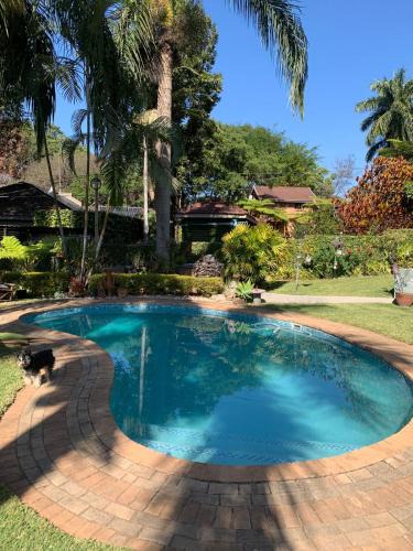 Tzaneen House | Leadwood Guesthouse